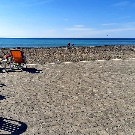 Comfort Home Bordighera Exterior photo