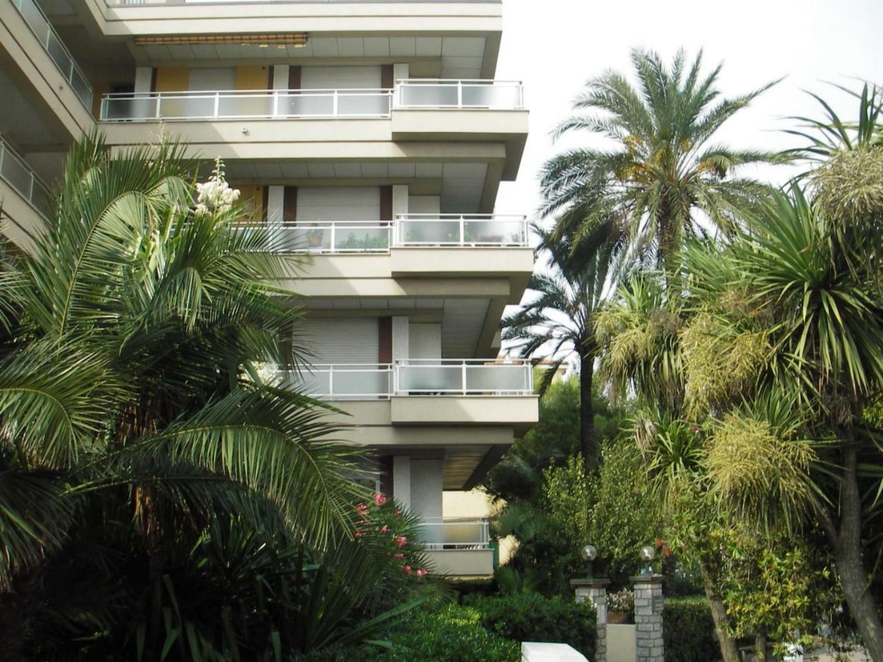 Comfort Home Bordighera Exterior photo