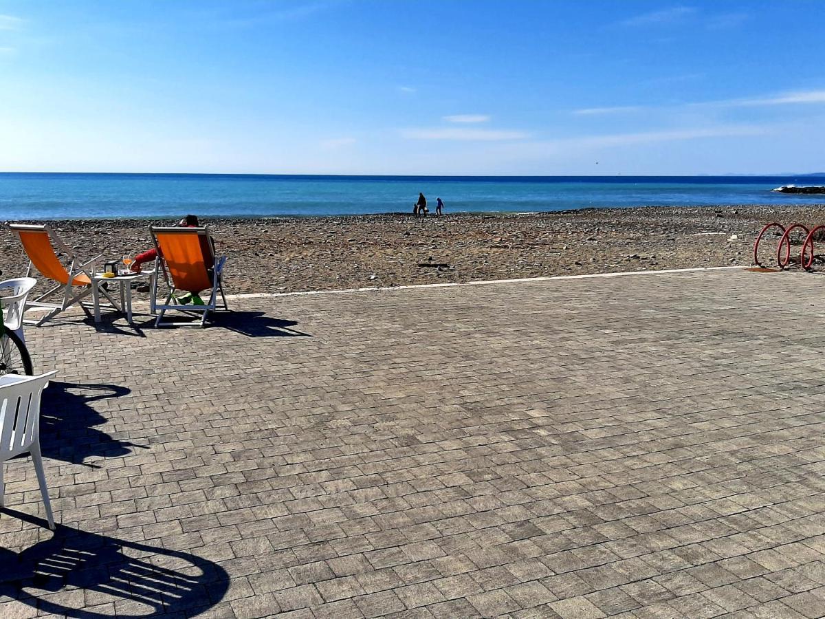 Comfort Home Bordighera Exterior photo